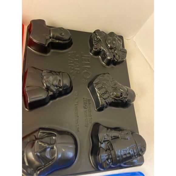 Jello Molds 10 pieces Power Rangers Star Wars Disney Nascar ice age - Picture 3 of 8